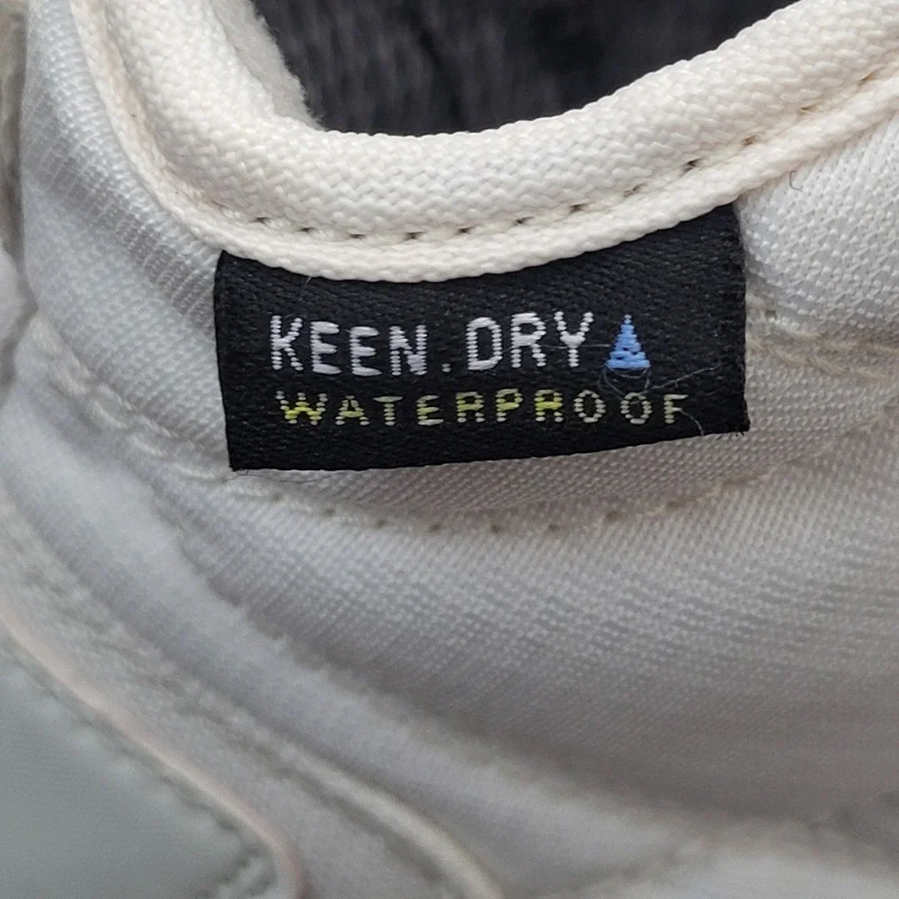 KEEN Terradora Ankle Waterproof Winter Boots Off White Hiking Gorpcore Womens 8